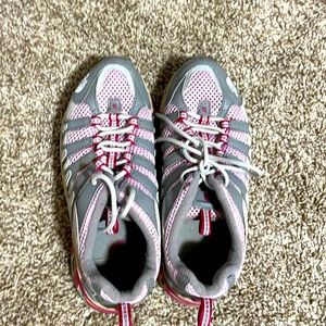 Size 3 girls North Face hiking shoes